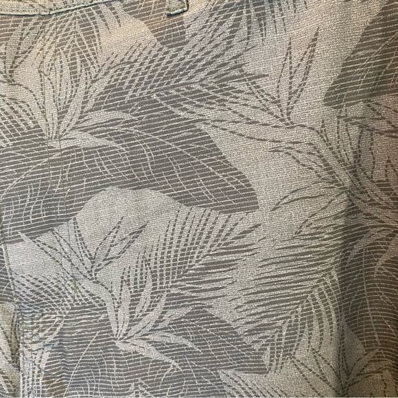 Goodfellow & Co Men’s Hybrid Swim Shorts 9” Inseam Size 36 Leaf Print Dark Grey - Picture 2 of 10